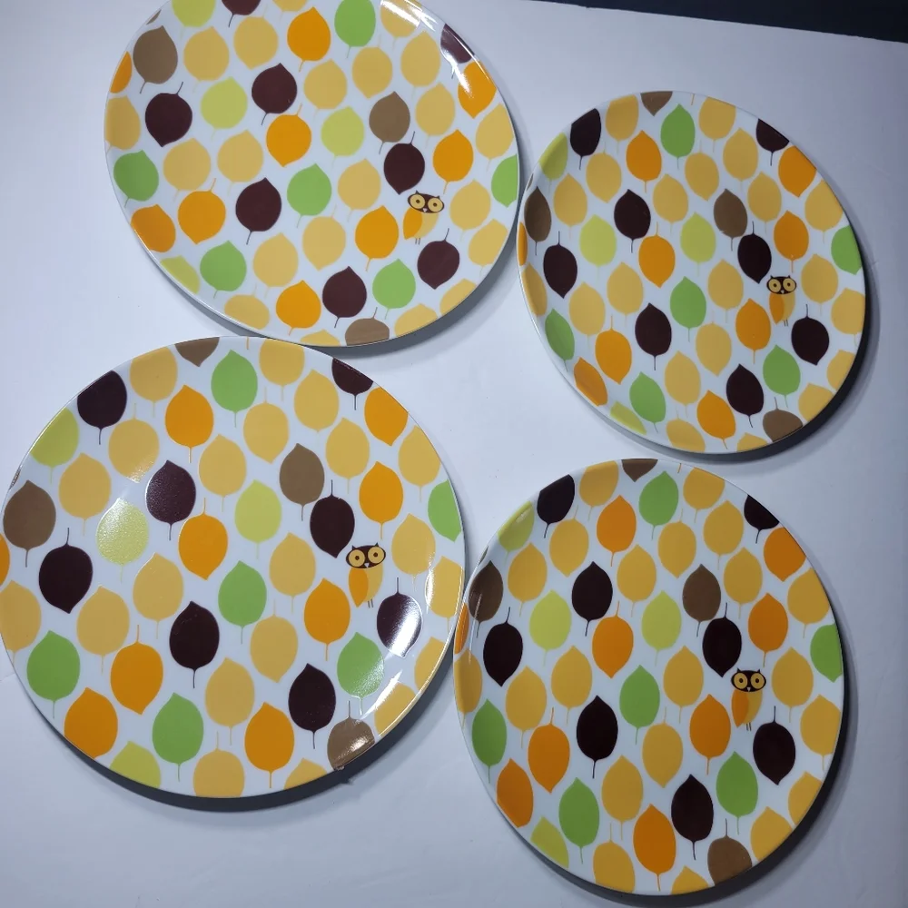 Set of 4 Little Hoot Owl Plates Rachael Ray Owl Plates, 8